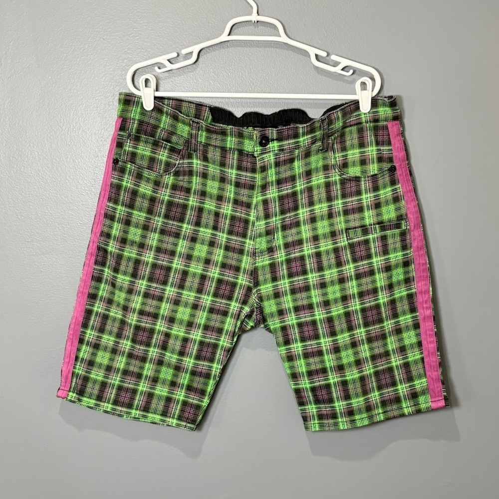Decibel Plaid Shorts Mns 36 Green Pink Cotton Stretch Grunge Punk Streetwear Y2K